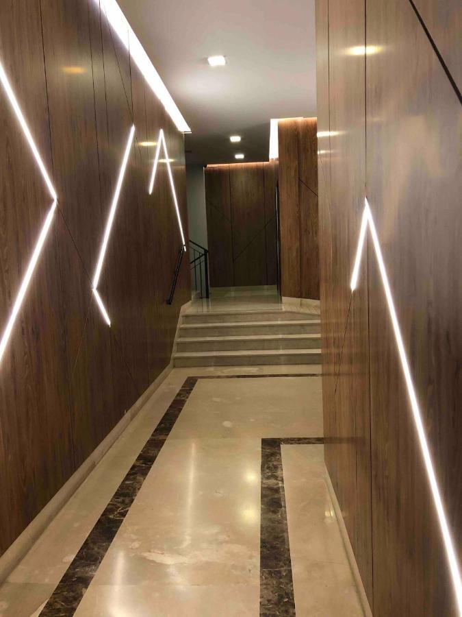 Delight Apartment Тирана Экстерьер фото