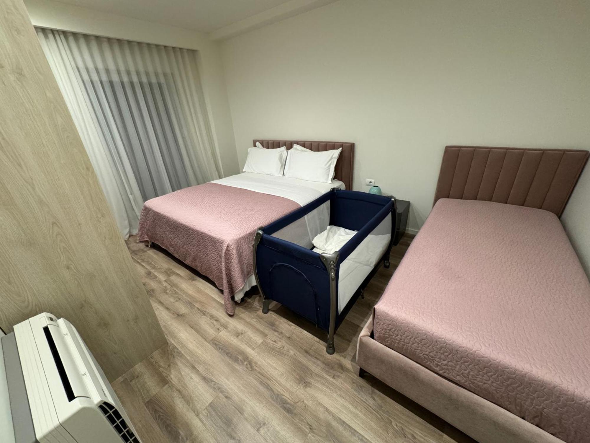 Delight Apartment Тирана Экстерьер фото