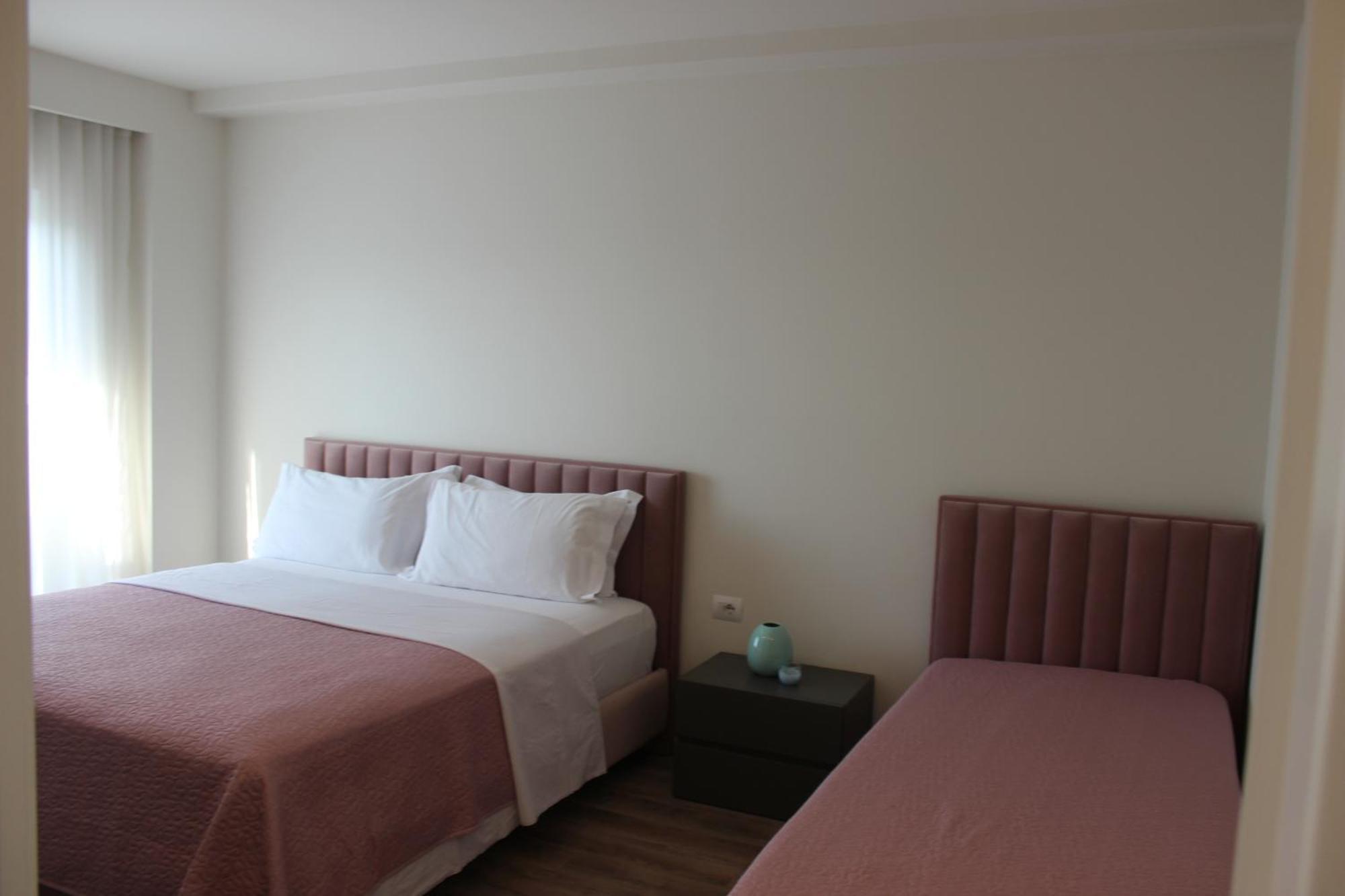 Delight Apartment Тирана Экстерьер фото